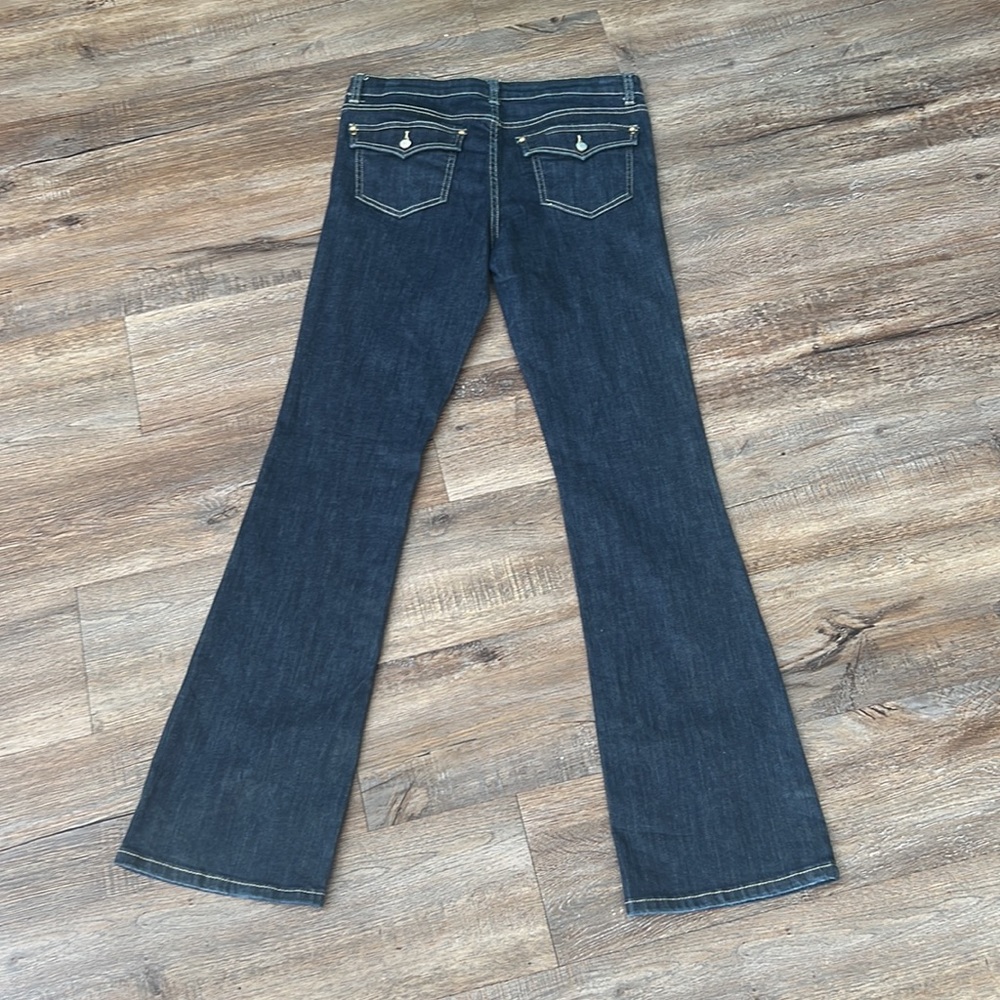 Cache Jeans - Picture 3 of 3